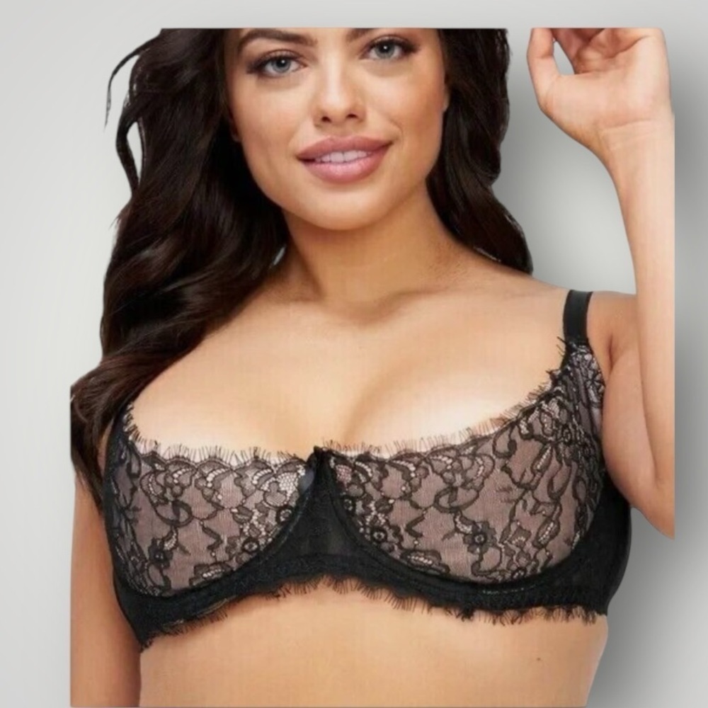 Fredericks of Hollywood Mindy Elegant Black Lace Underwire Bra